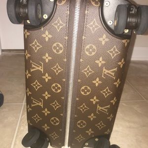 louis vuitton horizon 50
